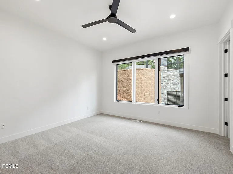4043 W Crest Ct — Photo 43