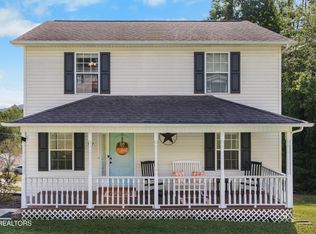 1007 W Kentucky Ave, La Follette, TN 37766