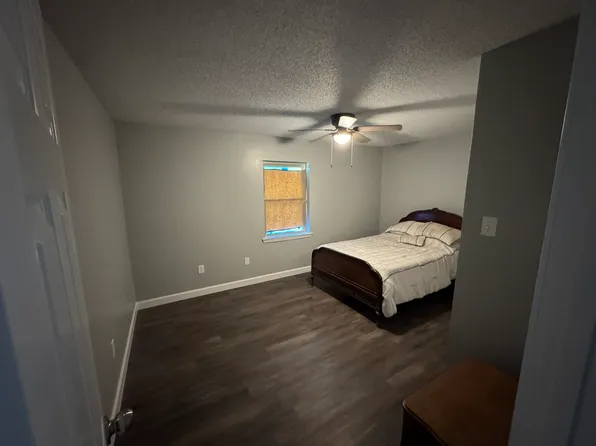 311 Davis Rd, Hammond, LA 70403