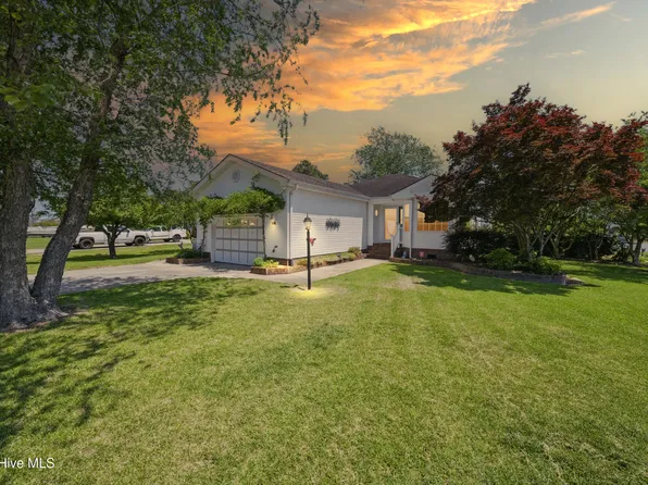 136 Simpson Road, Barco, NC 27917
