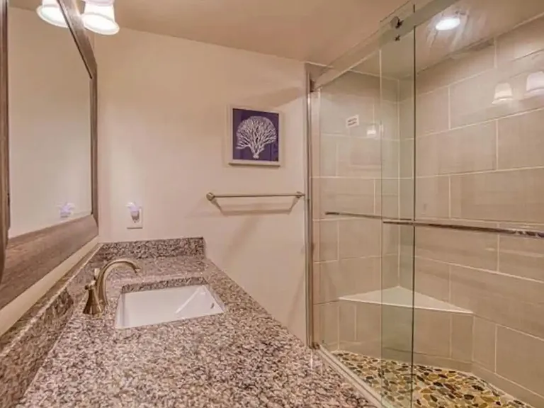 1901 Holly Dr #A — Photo 13
