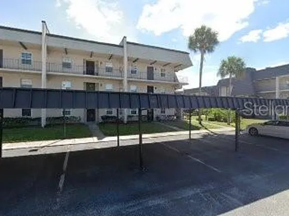 8693 Bardmoor Blvd APT 207B, Seminole, FL 33777