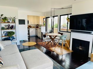 468 Rosecrans Ave APT 2, Manhattan Beach, CA 90266