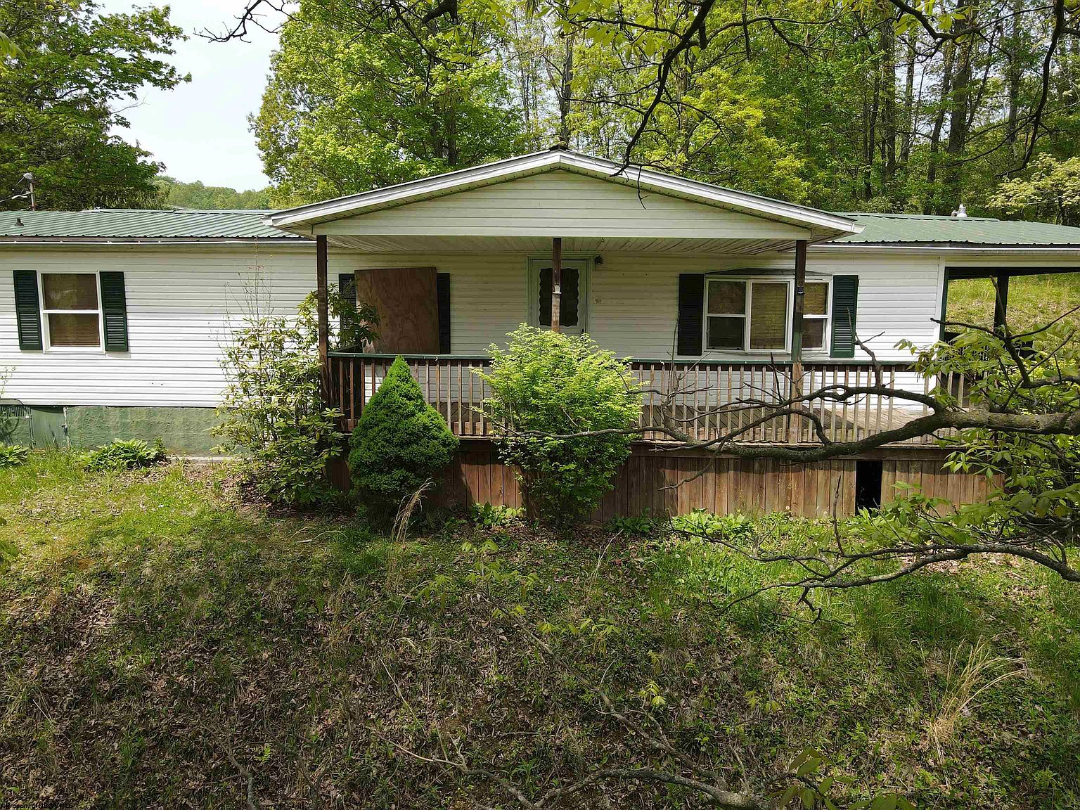 909 Cassville Mount Morris Rd, Morgantown, WV 26501 | Zillow