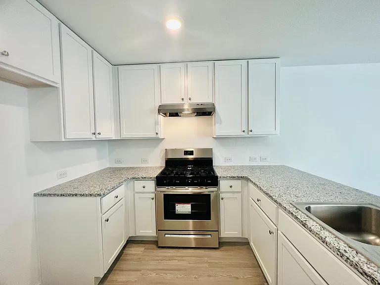 2906 Millican Dr — Photo 10