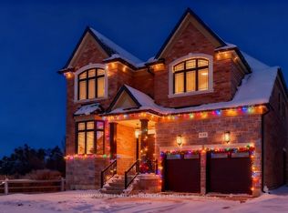 58 Fanning Mills Cir, Vaughan, ON L6A4Y9