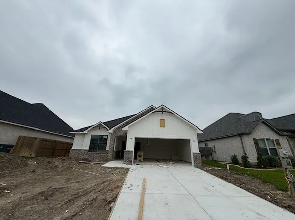 3009 Teller Dr, Bryan, TX 77808