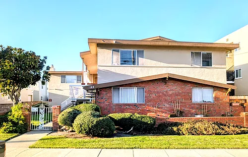 144 Belleview Dr #4 Photo 1