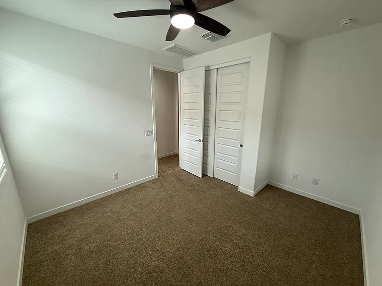 19145 W Coolidge St — Photo 27