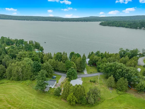 59 Hammond Shore Road, Franklin, VT 05457