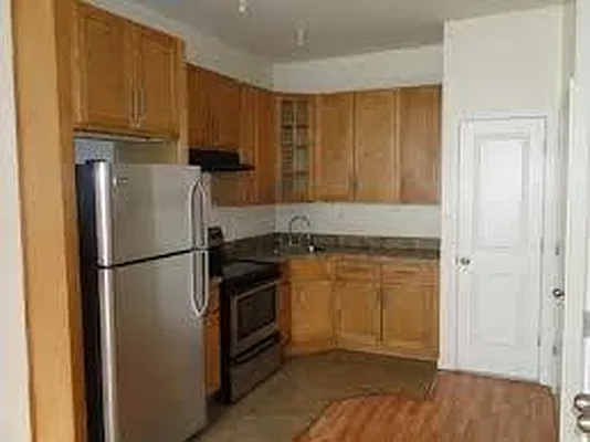 Rented by Loom Group | media 9