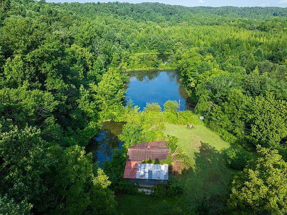 5th image of 1765 Old Cedar Creek Rd
