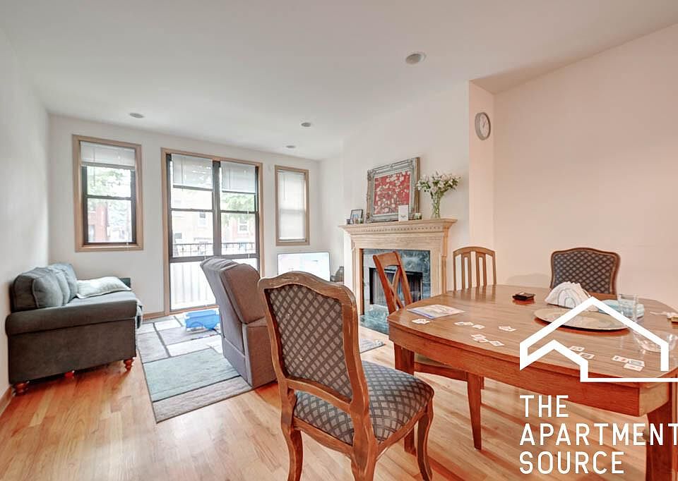 1st image of 3117 N Damen Ave