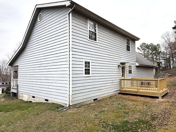 4th image of 364 Roach Hollow Rd