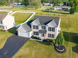 7 Long Point Ln, Brockport, NY 14420