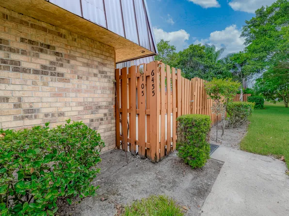 6455 SE Windsong Lane #105, Stuart, FL 34997