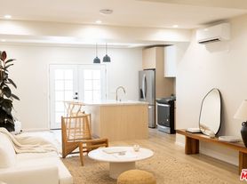 1409 N Hudson Ave, Los Angeles, CA