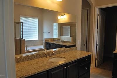 5th image of 274 Majestic Eagle Dr
