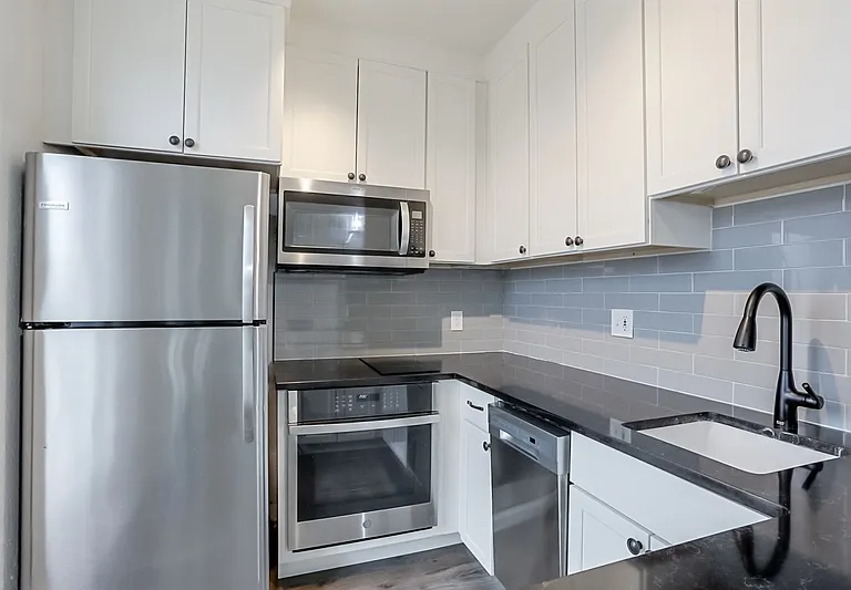 3016 Stout St #A — Photo 3