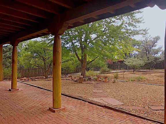 5th image of 1426 Galisteo St