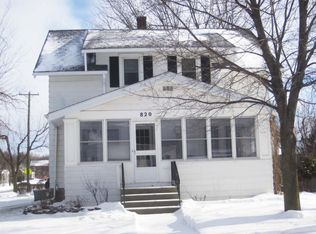 820 Monroe St, Little Chute, WI 54140