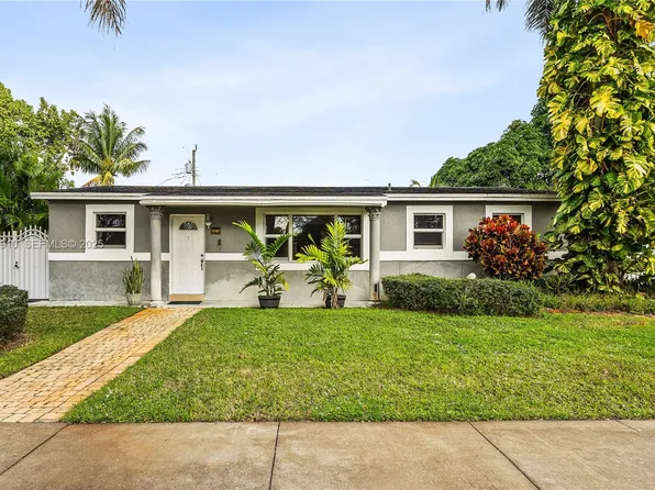 401 NW 183rd St, Miami Gardens, FL 33169