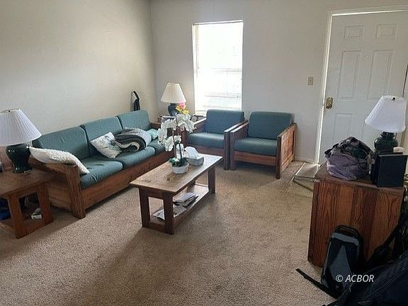 5th image of 15 S Shafer St APT 1806
