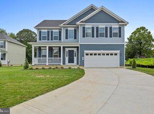 9 Candleberry Dr, La Plata, MD
