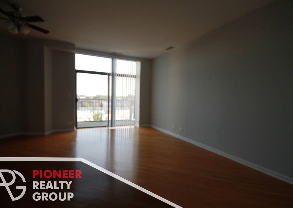 1st image of 2451 W Howard St #2451605