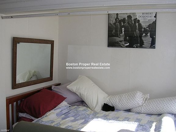211 Park Dr. #32 Boston - Fenway Unit Photo 3