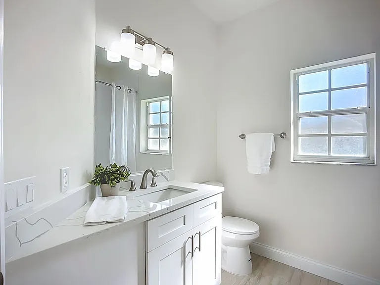 2960 Sandringham Pl — Photo 22