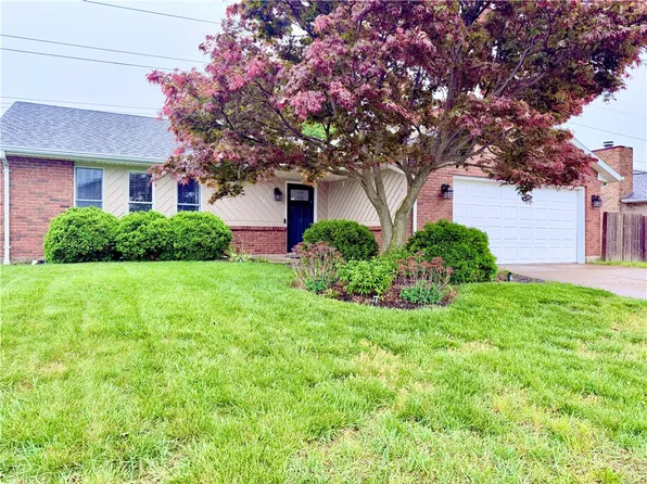 1077 Glen Kegley Dr, Xenia, OH 45385