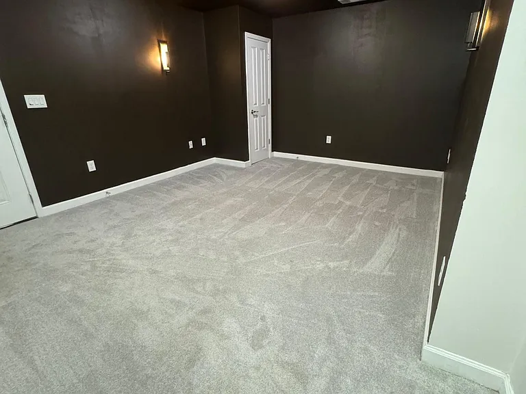 5480 Glenridge Vw — Photo 15