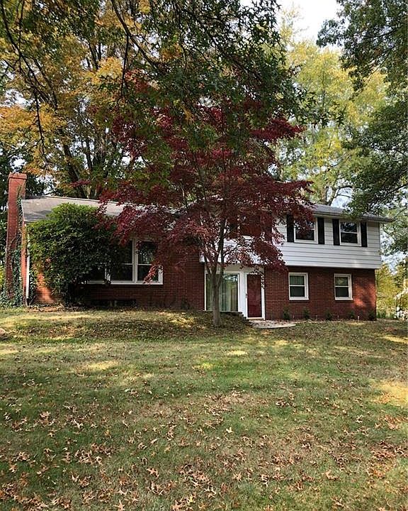 1st image of 734 Crestwood Ave