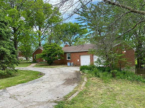 2nd image of 3714 Blue Ridge Blvd