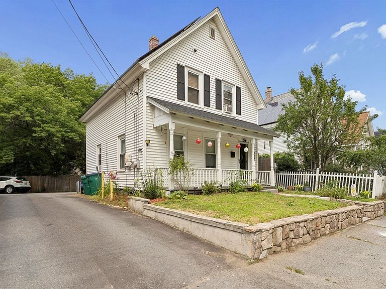 Listing photo 4
