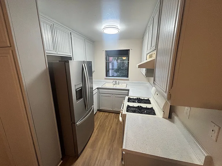 27944 Tyler Ln #448 — Photo 4