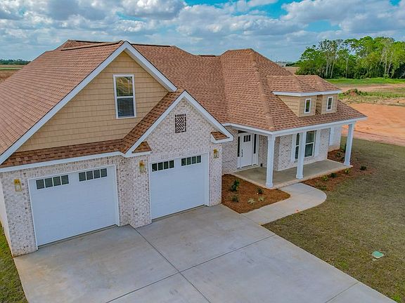 3rd image of 109 Heritage Way