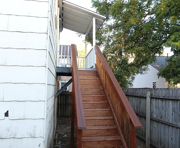 234 1/2 Saluda St — Photo 2