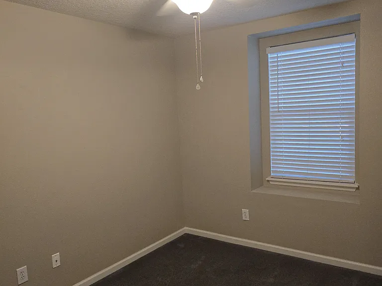 607 Mount Olympus Blvd — Photo 46