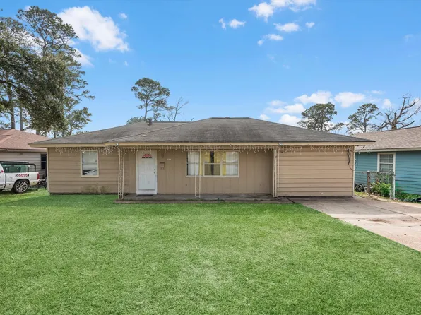 838 Rosewick St, Houston, TX 77015