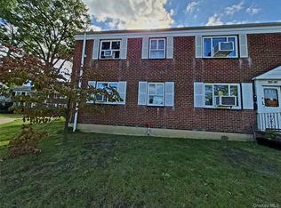227-08 Hillside Avenue #Upper, Queens Village, NY 11427