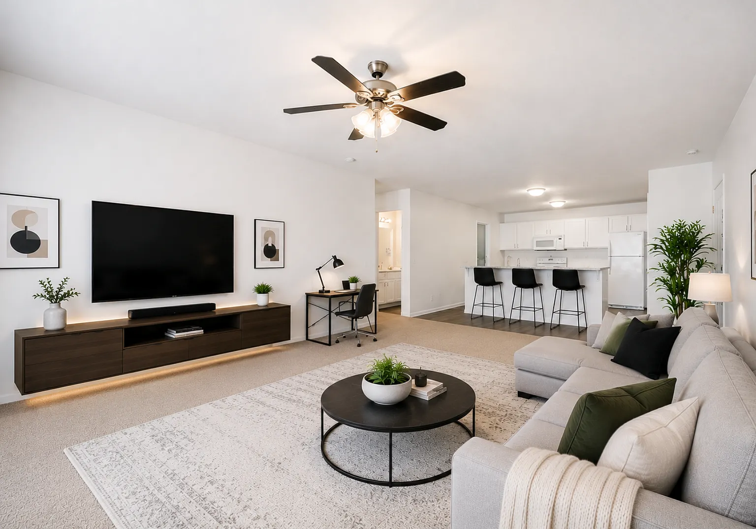 Anthrop Apartments — Photo 1