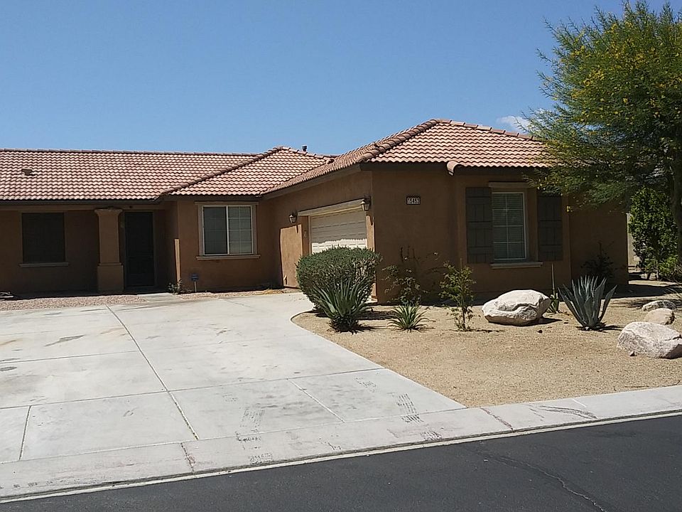 1st image of 65453 Cooper Ct