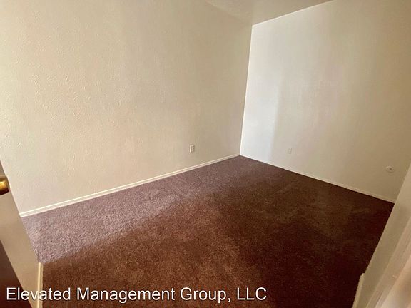 4th image of 303 Alvarado Dr SE #33