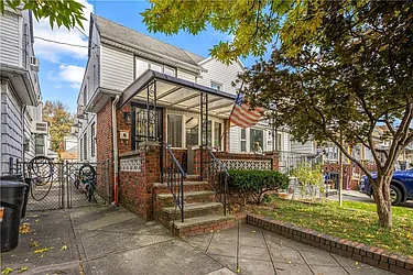 1715 East 35th Street