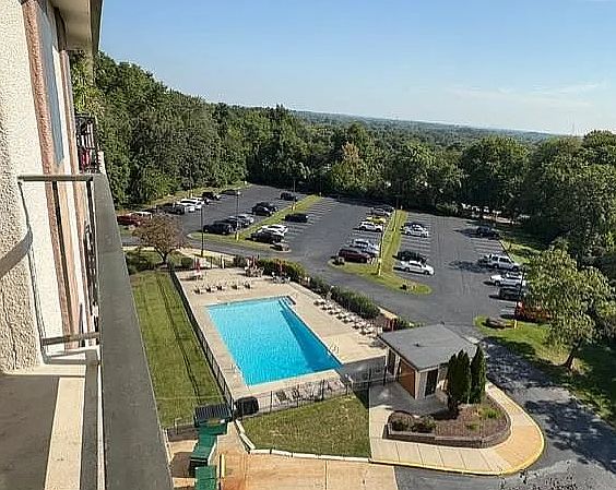 1st image of 27101 Valley Run Dr #101