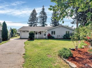 106 157th St E, Tacoma, WA 98445