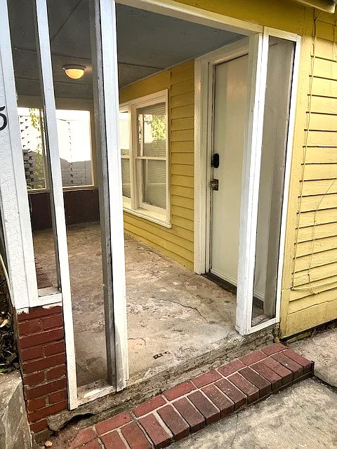 547 Atlanta Avenue Southeast - 5 — Photo 3