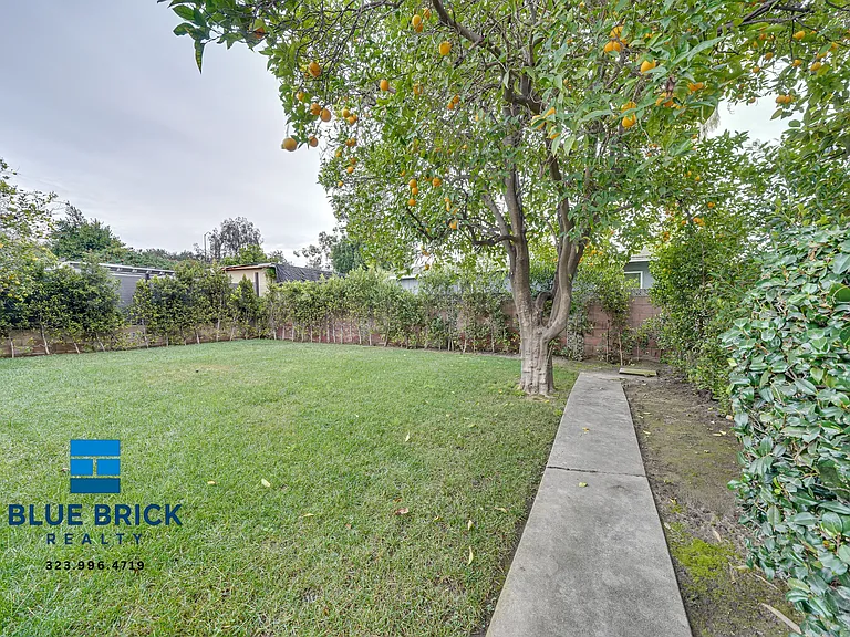 5620 1/2 Radford Ave — Photo 25